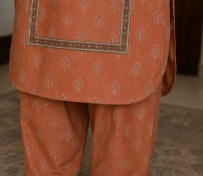 Premium 3 Piece Gol Daman Lawn Suit with Farshi Shalwar view 4